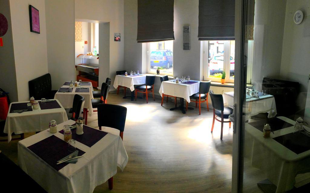 Hotel-Restaurant Windsor モンドルフ・レ・バン エクステリア 写真