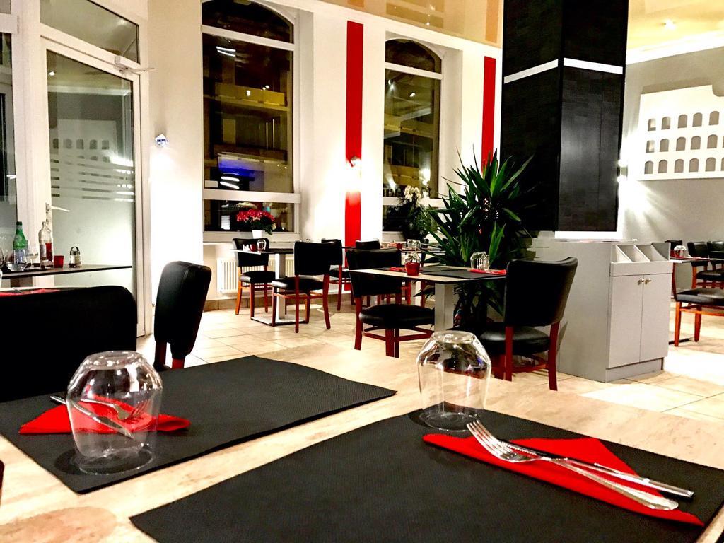 Hotel-Restaurant Windsor モンドルフ・レ・バン エクステリア 写真